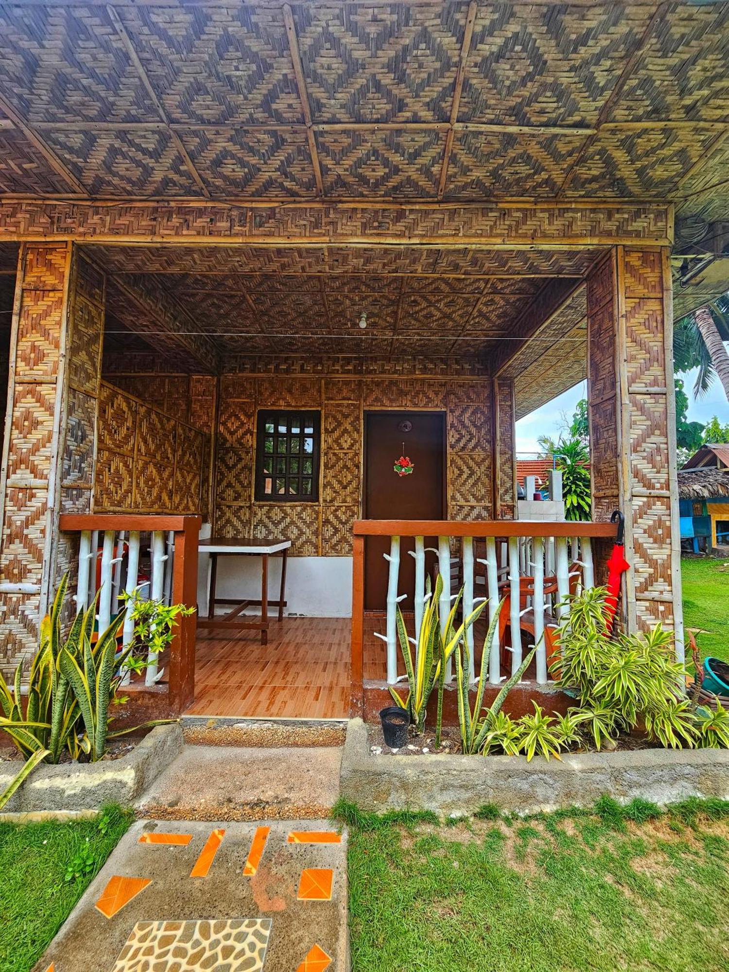 Bohol Sea Breeze Cottages And Resort Tawala  Exterior foto